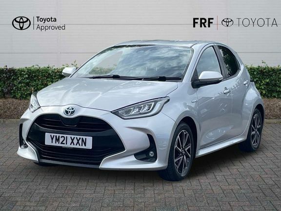 Toyota Yaris Yaris Design 1.5 Hybrid Silver #3