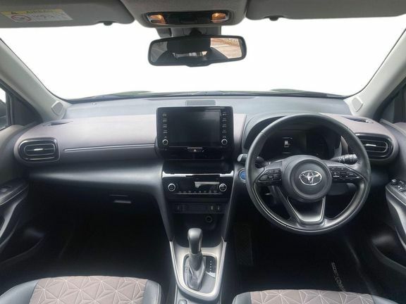Toyota Yaris Cross Excel Fwd City Pack Black #6