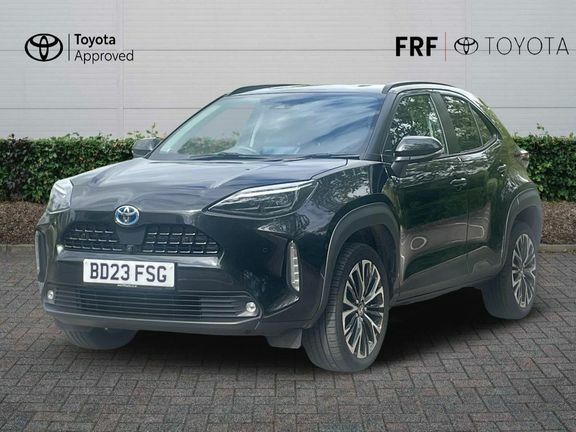 Toyota Yaris Cross Excel Fwd City Pack Black #3