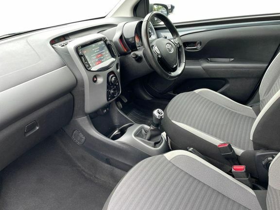 Toyota Aygo X X-play M Grey #5