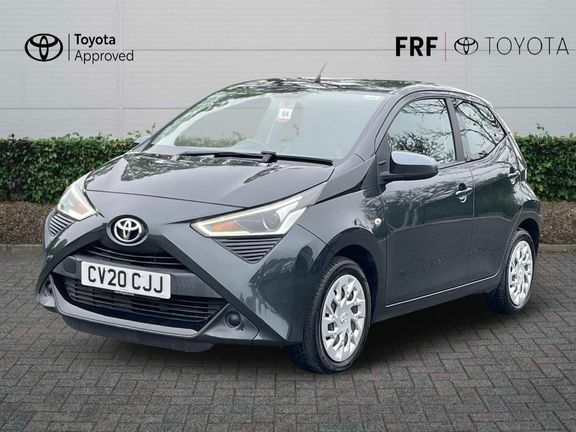 Toyota Aygo X X-play M Grey #3