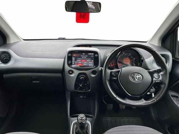 Toyota Aygo X X-play M Grey #6
