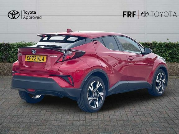 Toyota C-Hr Design 1.8 2  #2