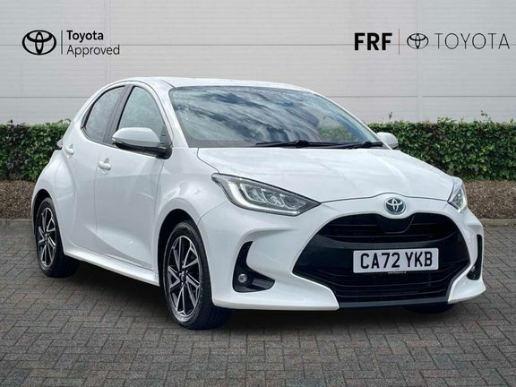 Toyota Yaris Design White