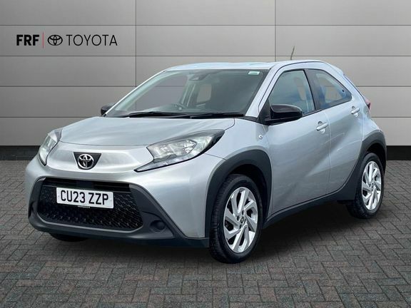 Toyota Aygo X Pure Manual Silver #3