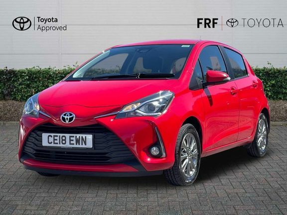 Toyota Yaris 1.5 Icon Red #3