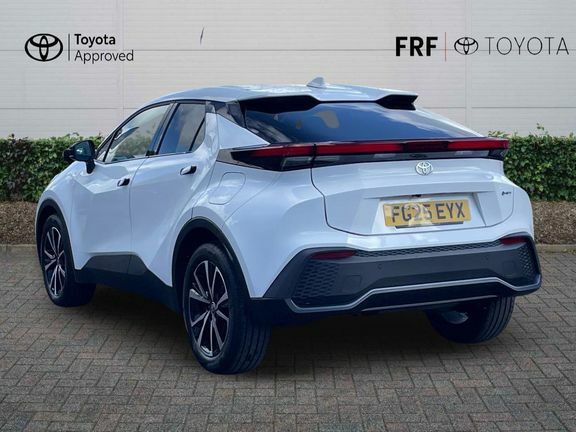 Toyota C-Hr Design 1.8 Fwd Hybrid White #4