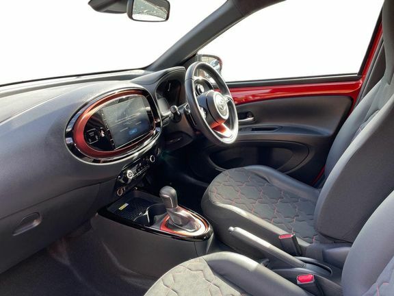 Toyota Aygo X Exclusive Automatic Red #5