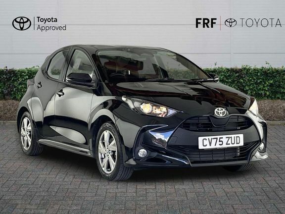 Toyota Yaris Icon Black