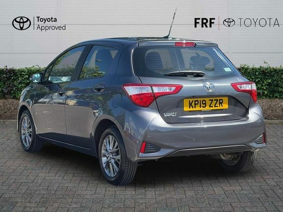 Toyota Yaris 1.0 Vvt-i Icon Euro 6 Grey #4