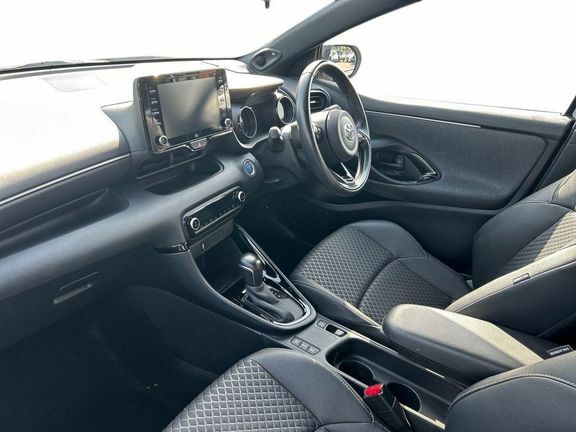 Toyota Yaris Yaris Dynamic 1.5 Hybrid Silver #5