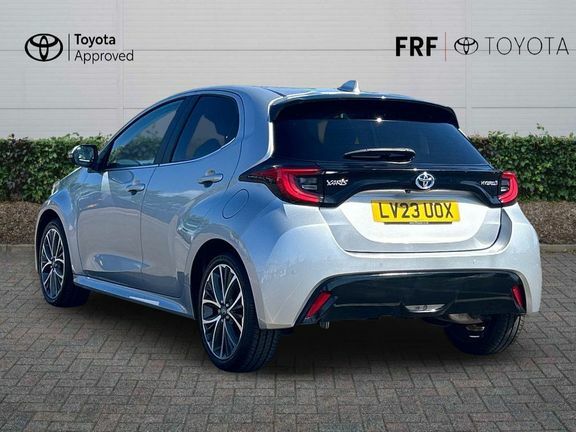 Toyota Yaris Excel Silver #4