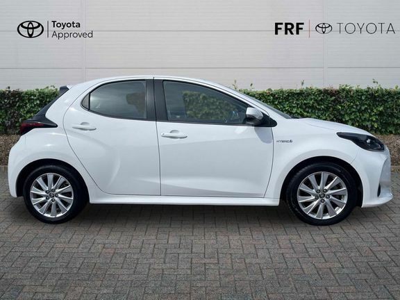 Toyota Yaris Excel Brown #23