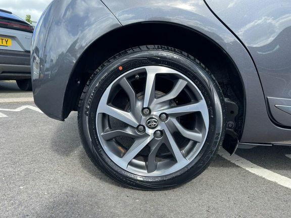Toyota Yaris 1.5 Vvt-h Excel E-cvt Euro 6 Ss Silver #25