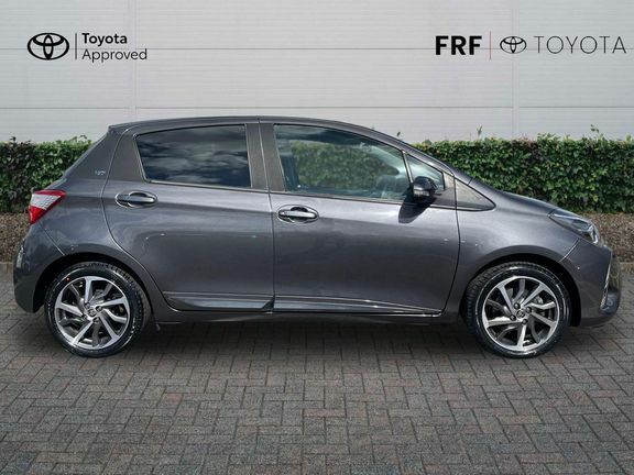 Toyota Yaris 1.5 Vvt-h Excel E-cvt Euro 6 Ss Silver #23