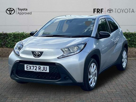 Toyota Aygo X Pure Manual Silver #3