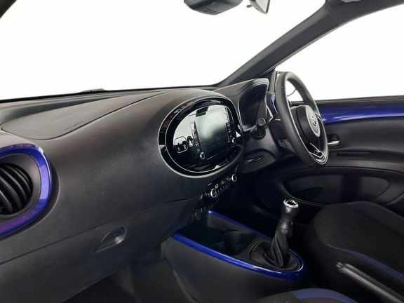 Toyota Aygo X Edge Manual Blue #5