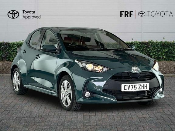 Toyota Yaris Icon Green