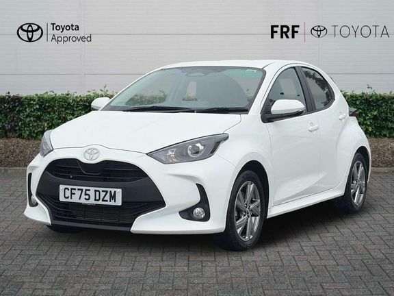 Toyota Yaris Icon CF75DZM White #3