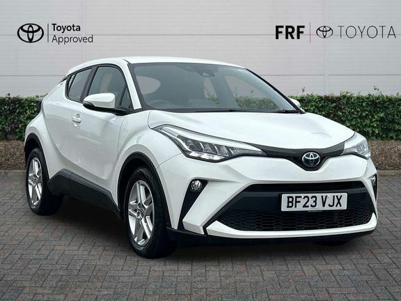 Toyota C-Hr Icon 1.8 White
