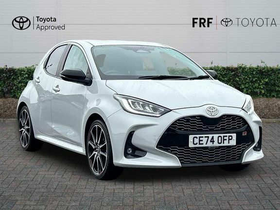 Toyota Yaris Gr Sport Grey