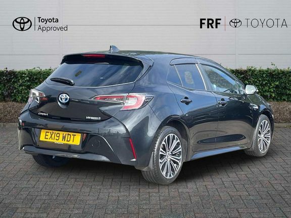 Toyota Corolla Design 1.8 Hybrid Hb Trk Black #2