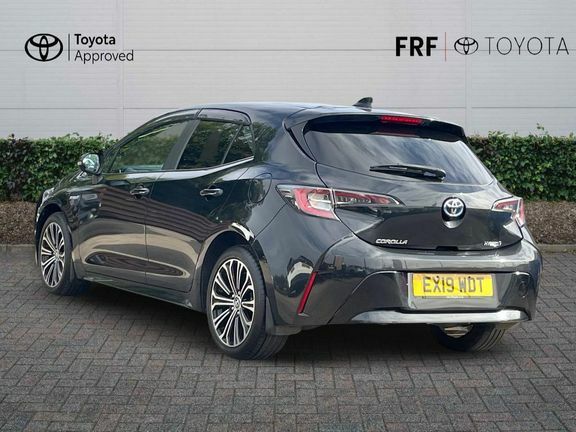 Toyota Corolla Design 1.8 Hybrid Hb Trk Black #4