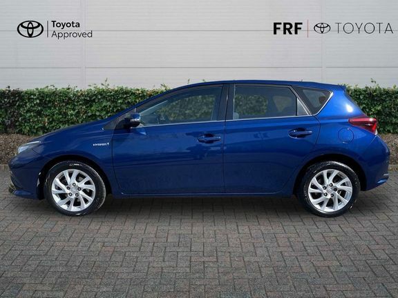 Toyota Auris Excel Blue #24