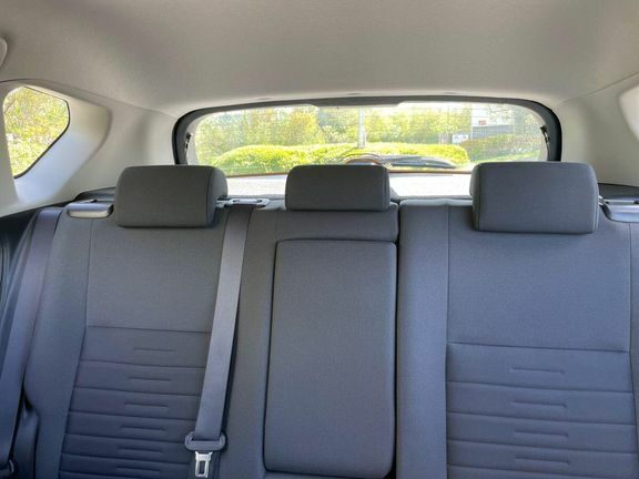 Toyota Auris Excel Blue #18