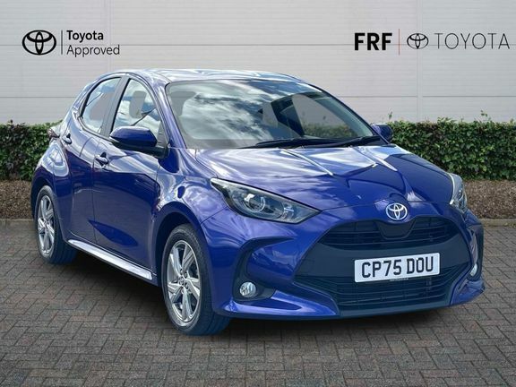 Toyota Yaris Icon Blue