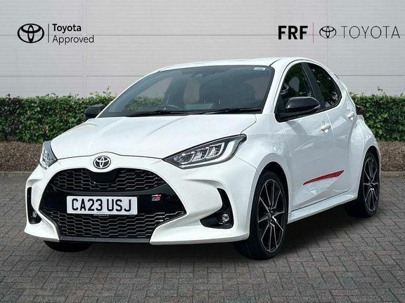 Toyota Yaris Gr Sport CA23USJ White #3