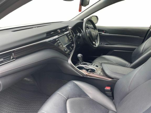 Toyota Camry Excel 2.5 Hybrid Silver #5