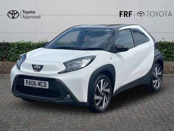 Toyota Aygo X Edge Manual White #3
