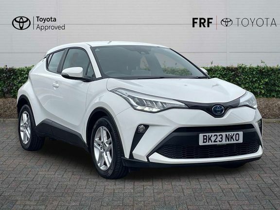 Toyota C-Hr Icon 1.8 White