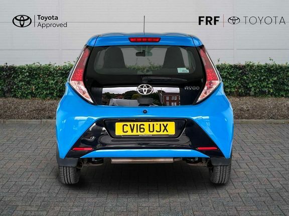 Toyota Aygo X X-pression Red #26