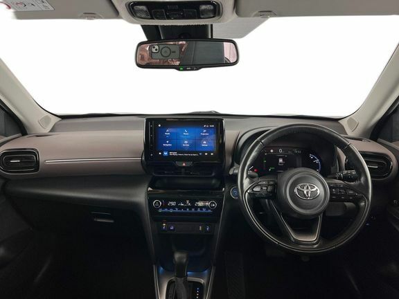 Toyota Yaris Cross Excel Awd YR72UYX Silver #6