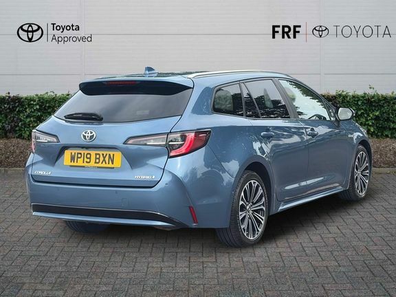 Toyota Corolla Design 1.8 Hybrid Ts Trk Blue #2