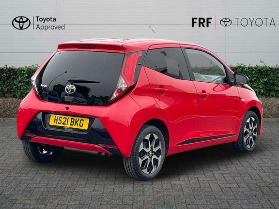 Toyota Aygo X X-trend Tss Red #2