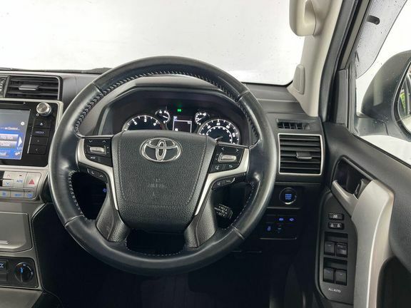 Toyota Land Cruiser Active D-4d Blue #10