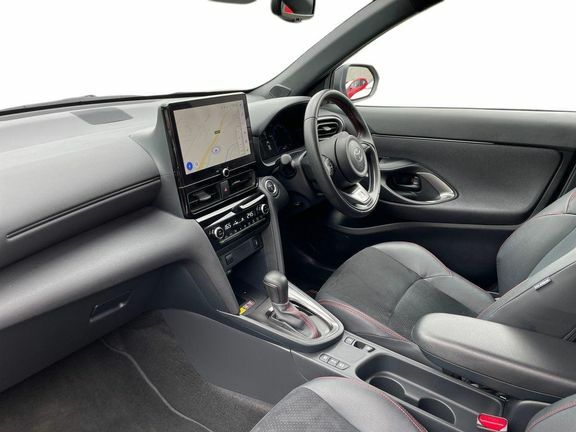 Toyota Yaris Cross Gr Sport Fwd CV25RMO Grey #5