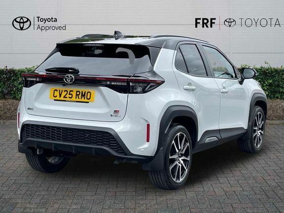Toyota Yaris Cross Gr Sport Fwd CV25RMO Grey #2