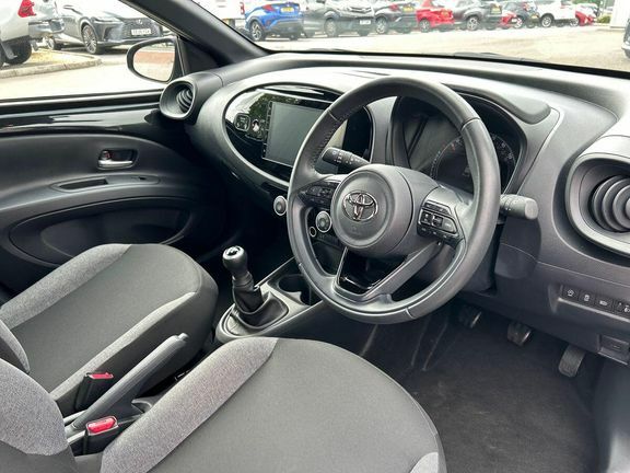 Toyota Aygo X Edge #12