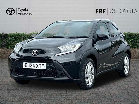 Toyota Aygo X Pure Manual Black #3