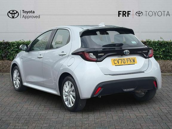 Toyota Yaris Yaris Icon 1.5 Hybrid Silver #4