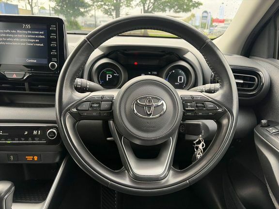 Toyota Yaris Hatchback #10