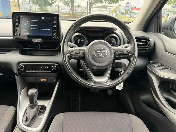 Toyota Yaris Hatchback #7