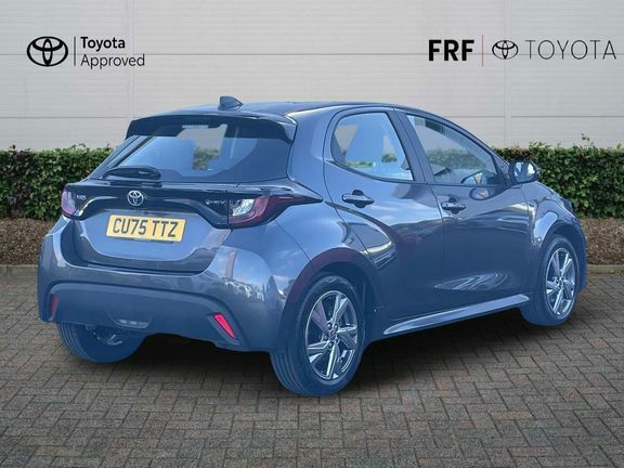Toyota Yaris Icon Grey #2