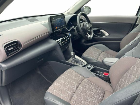 Toyota Yaris Cross Excel Awd Silver #5