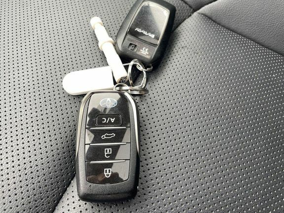 Toyota Rav 4 2.5 Icon Hev 4X2 White #27