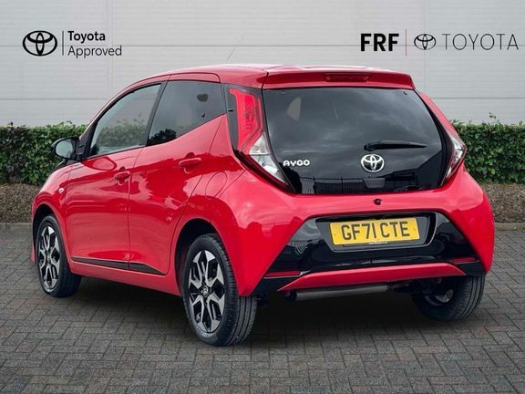 Toyota Aygo X X-trend Tss Red #4